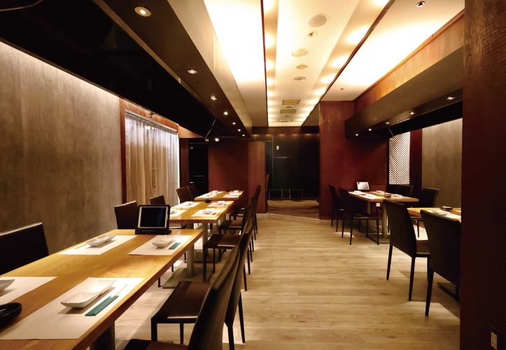 場所は東急レストランプラザ地下、開陽亭と同じフロアにある