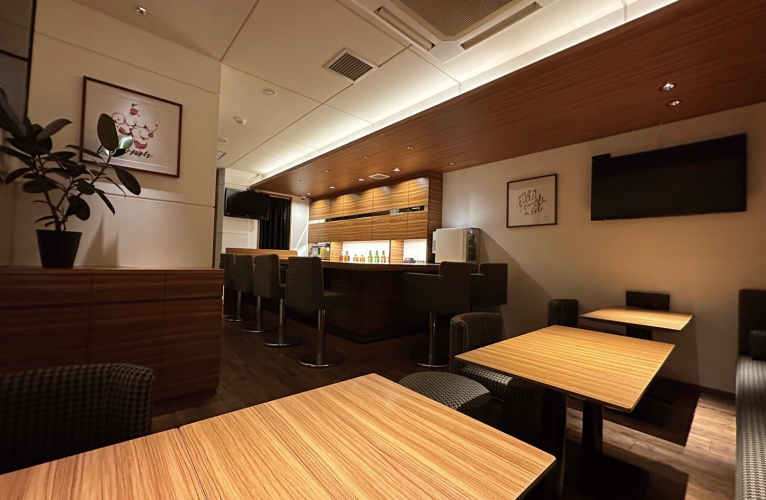 カラオケ無料。各種会合の2・3次会はここで決まり